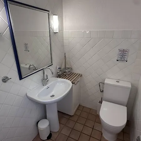 Avec Piscine Privee, Climatisation Et Parking Aux Issambres - Fr-1-768-4 Les Issambres