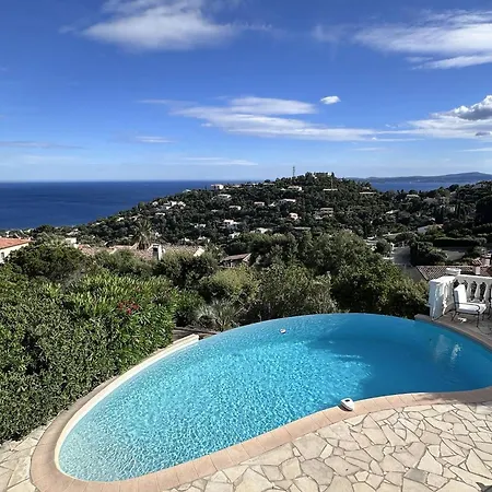 Villa Avec Piscine Privee, Climatisation Et Parking Aux Issambres - Fr-1-768-4